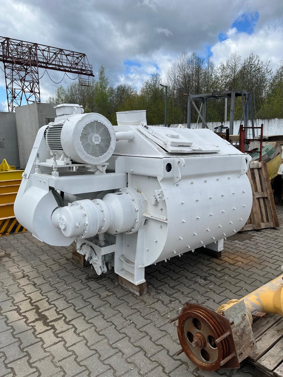 Бетоносмеситель Co-Nele CHS 1500/1000
